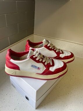 Autry Men’s Red & White Court Sneakers